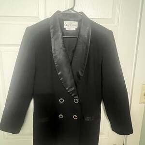 Vintage Oleg Cassini Womens Black Tie Tuxedo Blazer Satin Trim Ornate Jeweled Bu